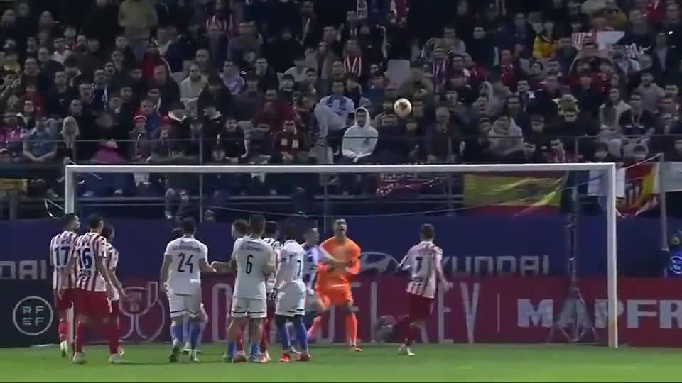 石宇奇获120万笑出声！直言天王杯是吃止痛药坚持 为2025年打90分