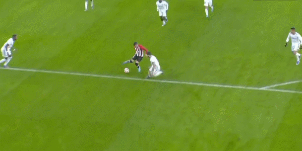 英媒：利物浦已从英议联俱乐部召回长期伤缺的巴拉吉齐