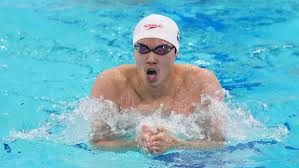 现在快船最大的问题不是祖巴茨，而是邓恩，不上邓恩，防守端哈登会被点死