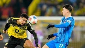 德州扑克新手太想看穿别人（德扑新手过度专注于看透对手）