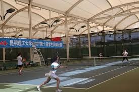 从 90 年代的巨炮时代到野茂的龙卷风，棒球在变革中不断书写着英雄的篇章。